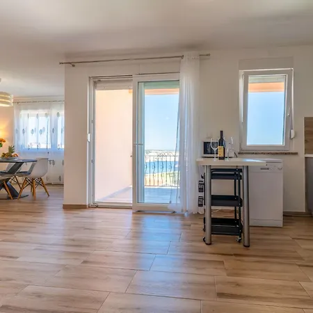 Apartmán Mare-2 By Interhome Lopar