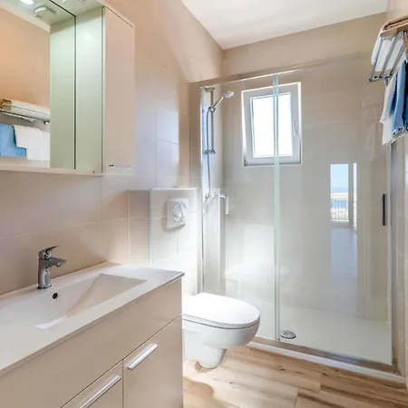 Mare-2 By Interhome Apartmán *
