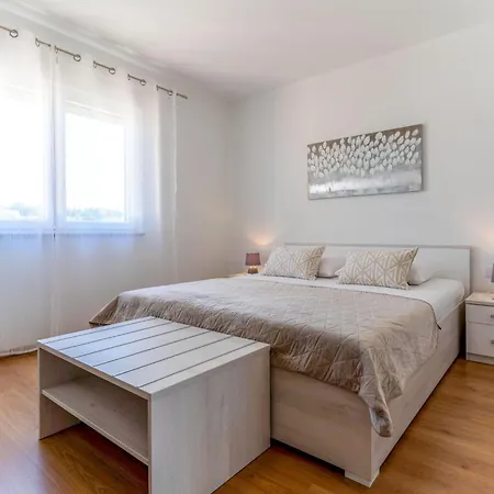 Apartmán Mare-2 By Interhome Lopar